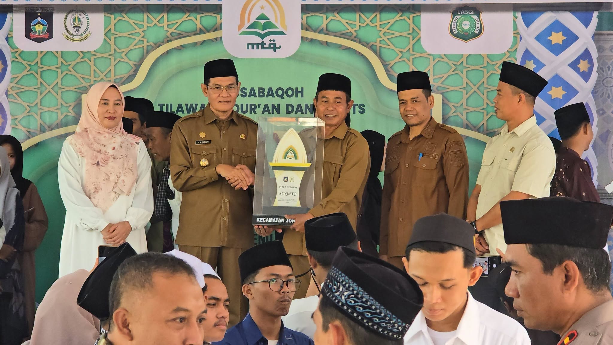 Wakil Bupati Lombok Tengah Resmi Tutup MTQH XXXII dan Festival LASQI Tingkat Kecamatan Jonggat 2026