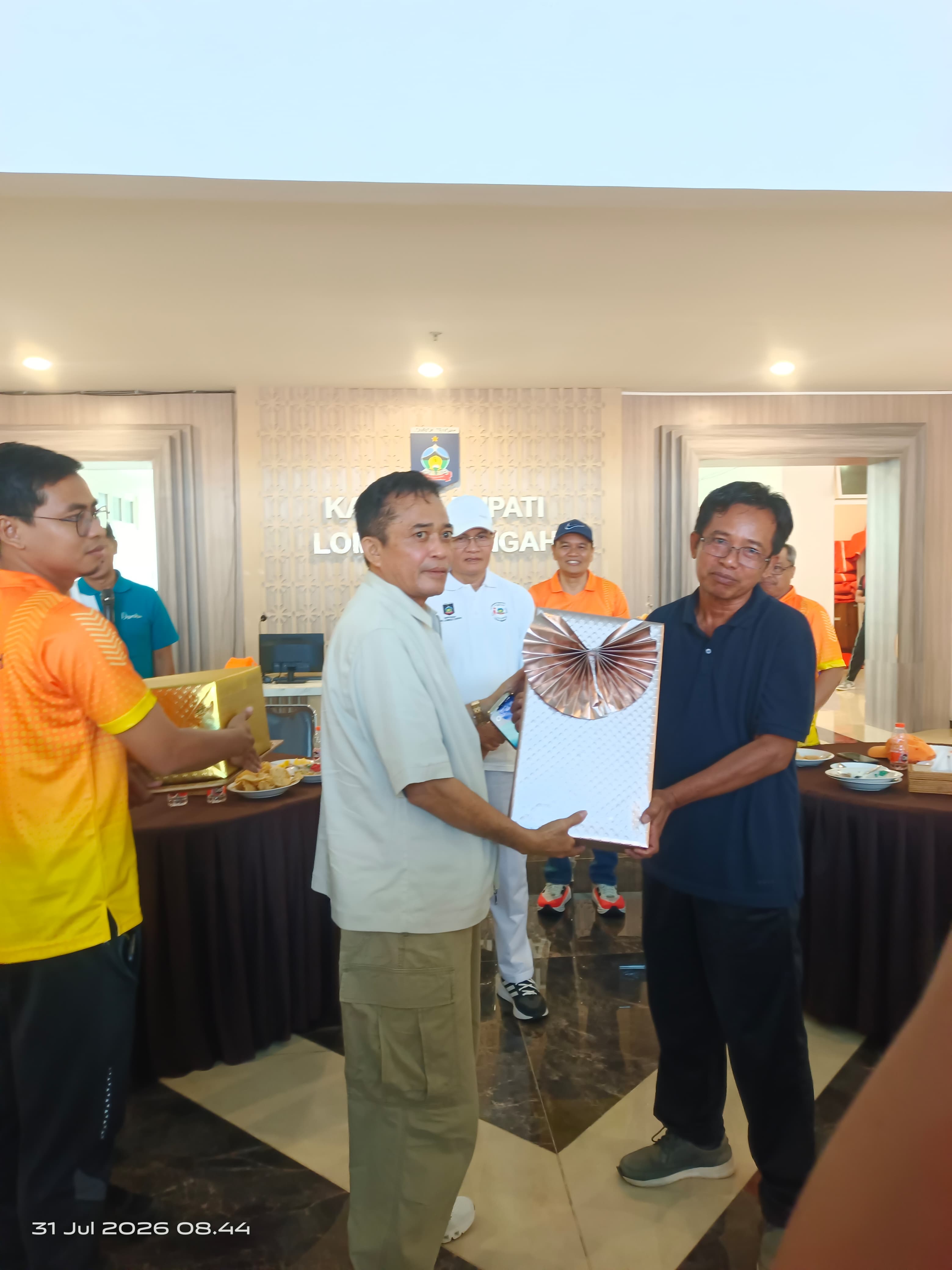 Asisten 3 Setda Lombok Tengah Purna Tugas